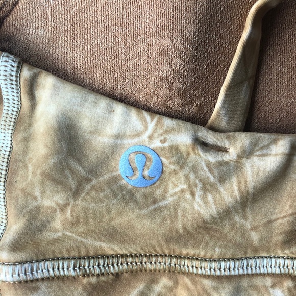 2 NWT LULULEMON Energy Bra LL Nulux (4) - Picture 6 of 11